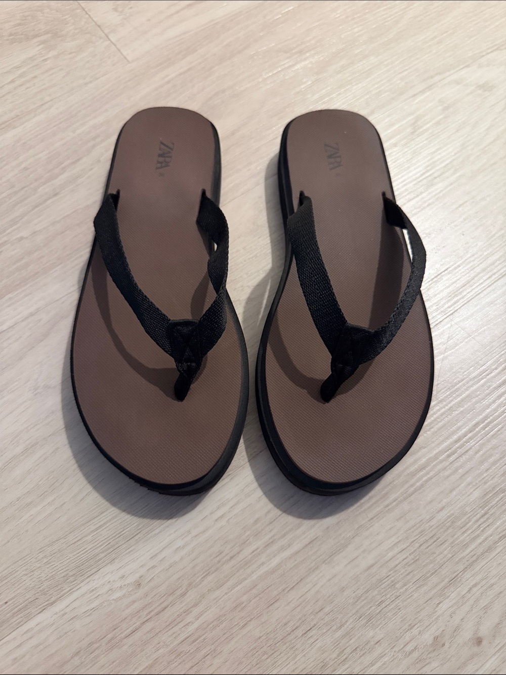 Zara Brown and Black Flip Flop Sandals - Picture 2 of 6